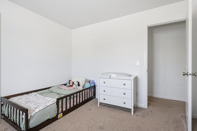 515 Winkler Trail N, Cologne, MN 55322