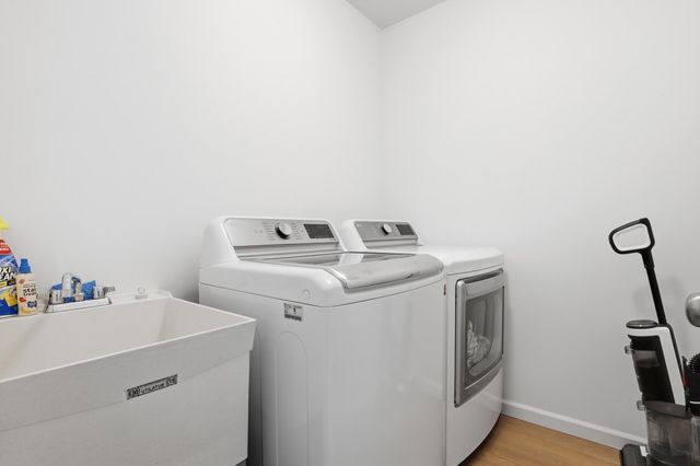 515 Winkler Trail N, Cologne, MN 55322