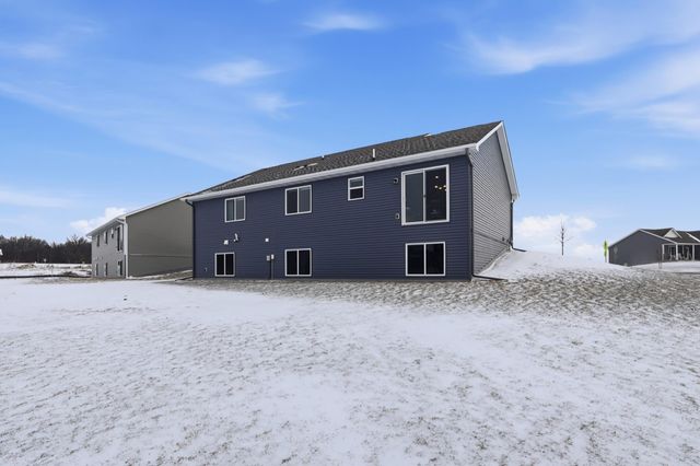 515 Winkler Trail N, Cologne, MN 55322