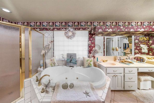 1210 NW Norwick Ave, Lawton, OK 73505