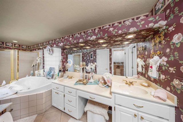 1210 NW Norwick Ave, Lawton, OK 73505