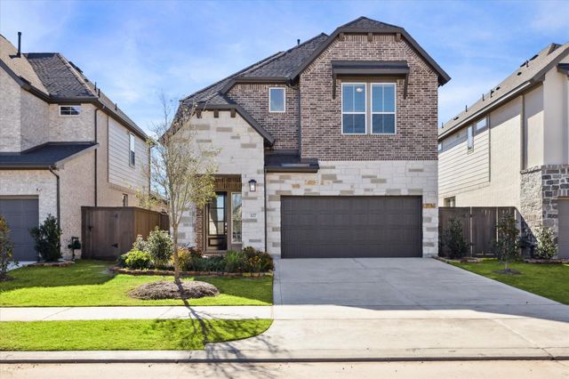 127 Nightshade St, Richmond, TX 77406