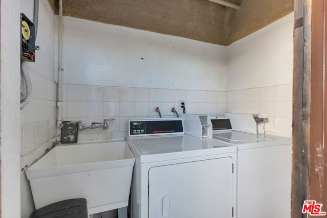 4316 Edenhurst Avenue, Los Angeles, CA 90039