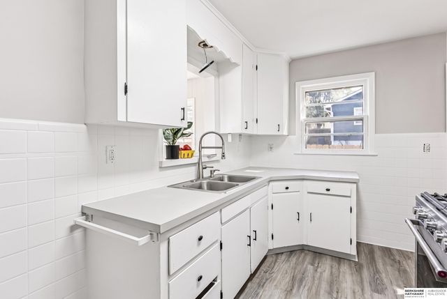 4460 Hillsdale Avenue, Omaha, NE 68107