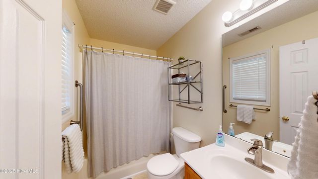 202 Victory Way, Jacksonville, NC 28540