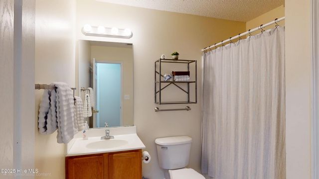 202 Victory Way, Jacksonville, NC 28540