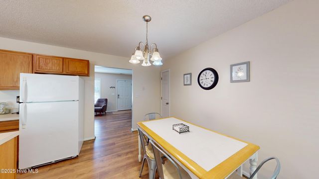 202 Victory Way, Jacksonville, NC 28540