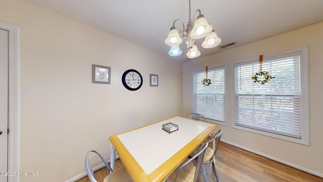 202 Victory Way, Jacksonville, NC 28540