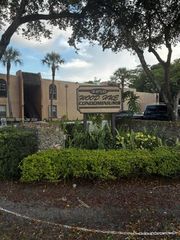 4220 NW 21st Street 207, Lauderhill, FL 33313