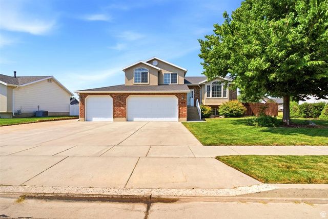1676 W 525 N, West Point, UT 84015
