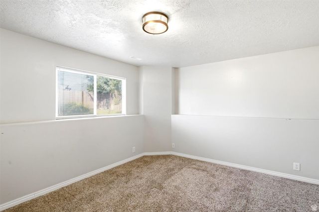 1676 W 525 N, West Point, UT 84015