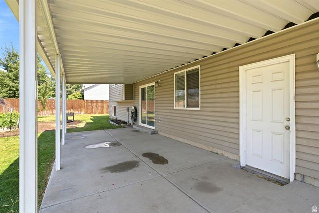 1676 W 525 N, West Point, UT 84015