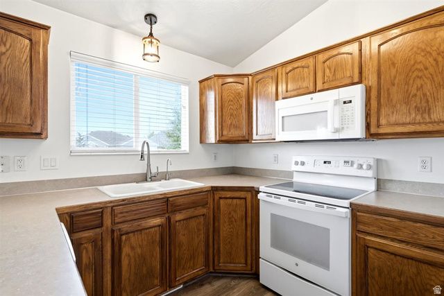 1676 W 525 N, West Point, UT 84015
