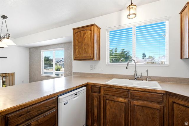 1676 W 525 N, West Point, UT 84015