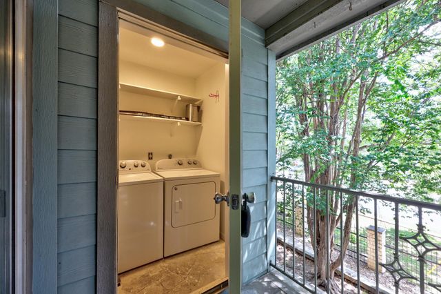 3204 Menchaca RD 104, Austin, TX 78704