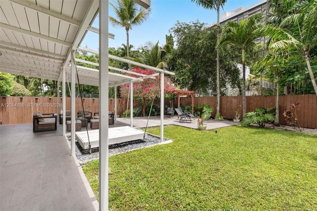 784 NE 71st St, Miami, FL 33138