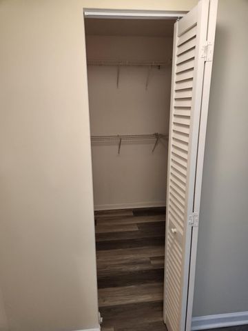 731 N Pine Island Road 402, Plantation, FL 33324