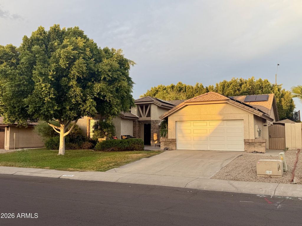 19225 N 67TH Drive, Glendale, AZ 85308 — photo 2