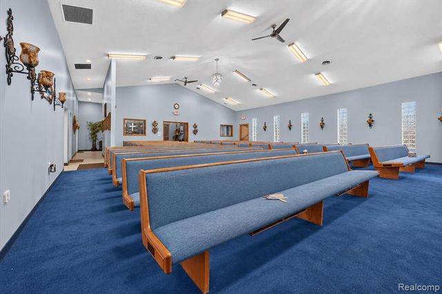 19018 Hawthorne Street, Detroit, MI 48203