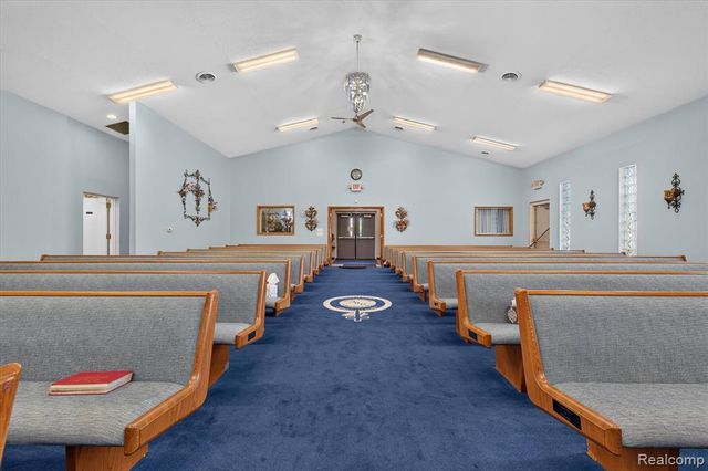 19018 Hawthorne Street, Detroit, MI 48203