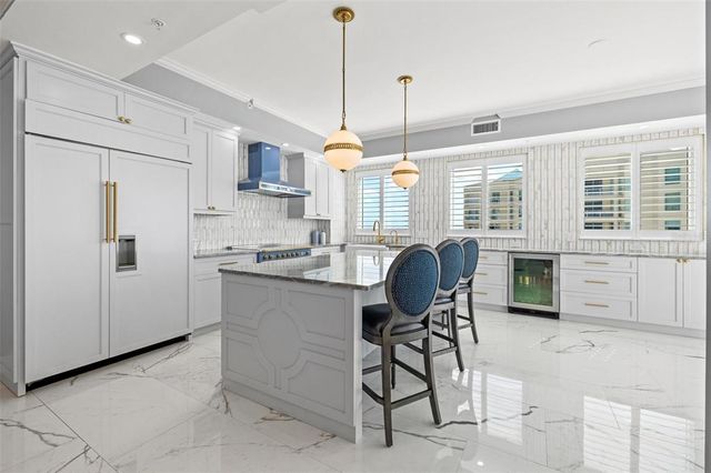 1170 GULF BOULEVARD 2001, Clearwater, FL 33767
