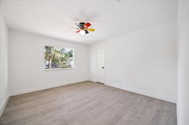 12128 La Salle River Road, Conroe, TX 77304