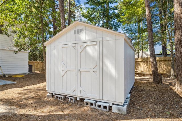 12128 La Salle River Road, Conroe, TX 77304