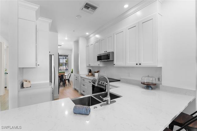 7915 Mahogany Run LN 1126, Naples, FL 34113