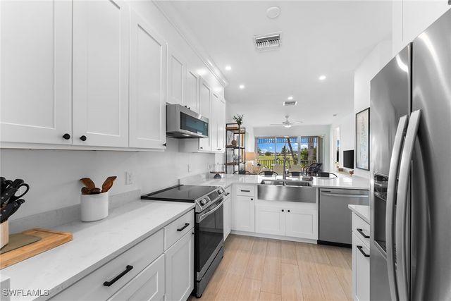 7915 Mahogany Run LN 1126, Naples, FL 34113