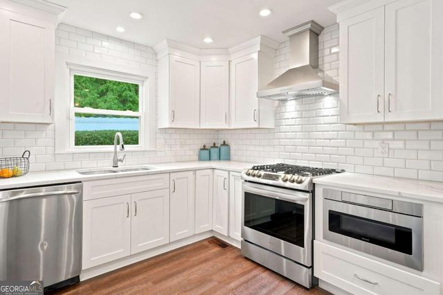 4346 Collingham Trace NE, Marietta, GA 30068