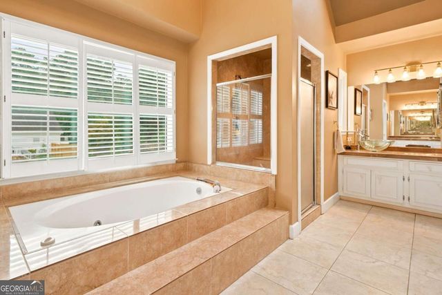 4346 Collingham Trace NE, Marietta, GA 30068