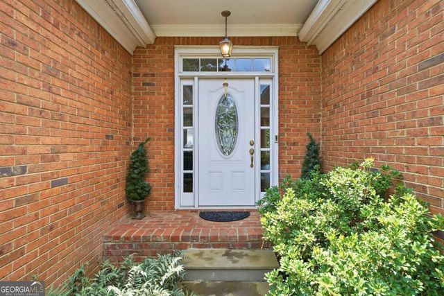 4346 Collingham Trace NE, Marietta, GA 30068