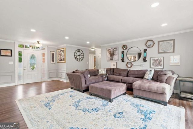 4346 Collingham Trace NE, Marietta, GA 30068