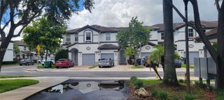 11476 NW 77th Ln, Doral, FL 33178