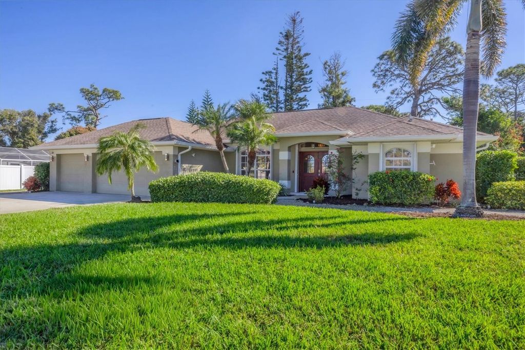 Image 2 of property listing at 931 PIEDMONT ROAD, Venice, FL 34293