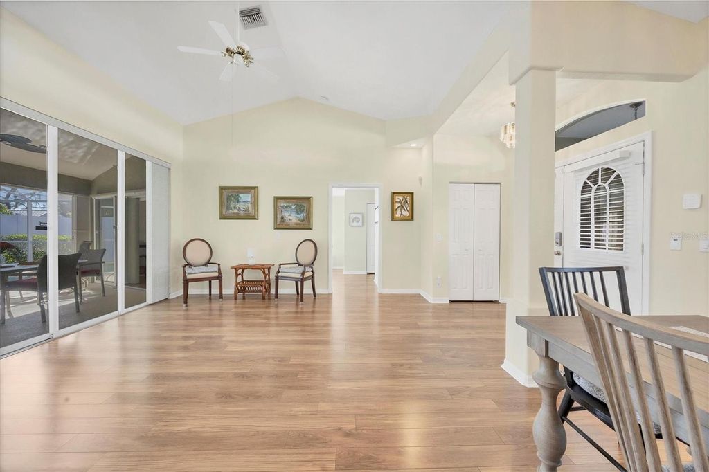 Image 14 of property listing at 931 PIEDMONT ROAD, Venice, FL 34293