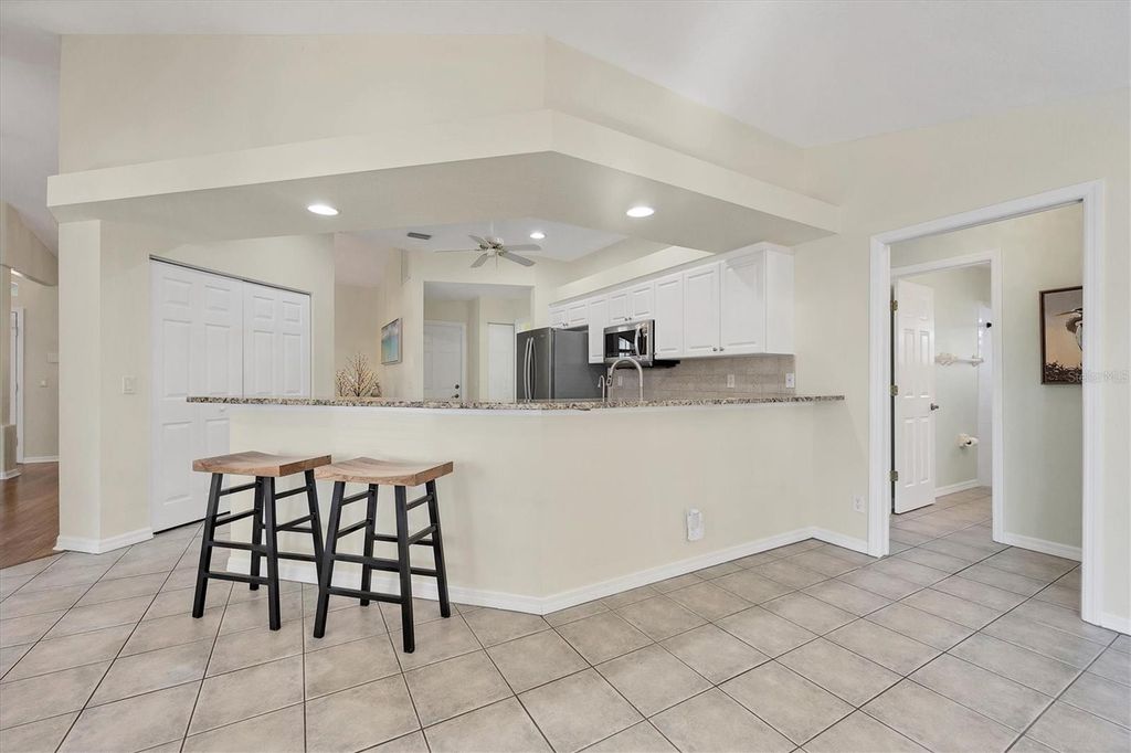 Image 16 of property listing at 931 PIEDMONT ROAD, Venice, FL 34293
