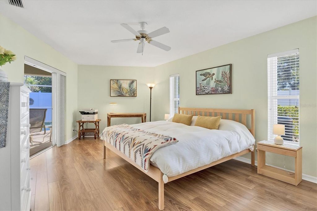 Image 26 of property listing at 931 PIEDMONT ROAD, Venice, FL 34293