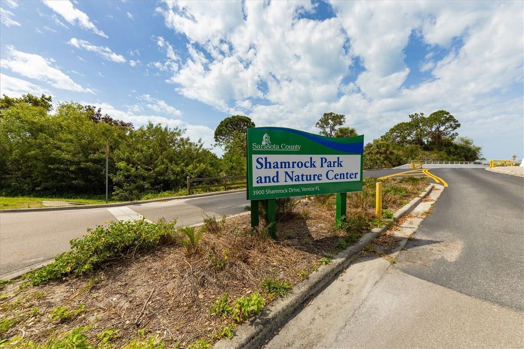 Image 45 of property listing at 931 PIEDMONT ROAD, Venice, FL 34293