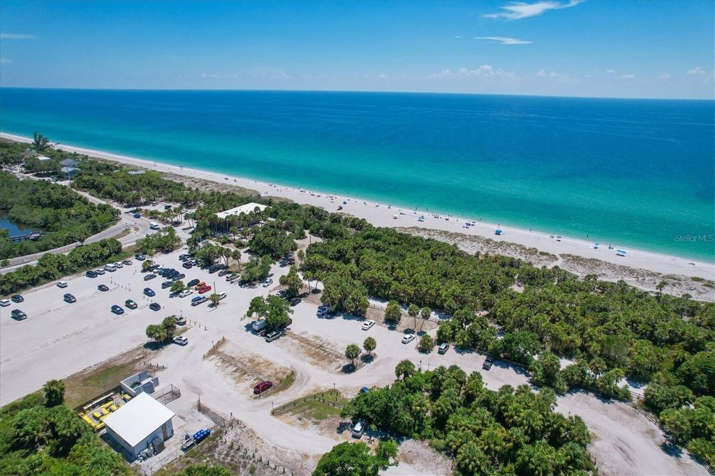 Image 61 of property listing at 931 PIEDMONT ROAD, Venice, FL 34293