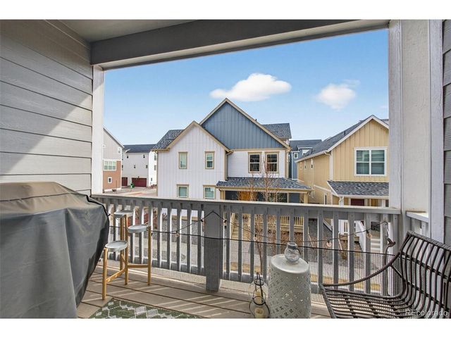 2855 S Fox Ct, Englewood, CO 80110