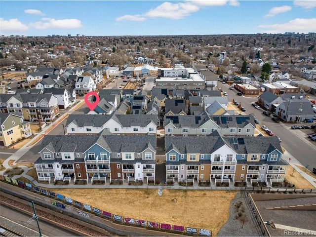 2855 S Fox Ct, Englewood, CO 80110