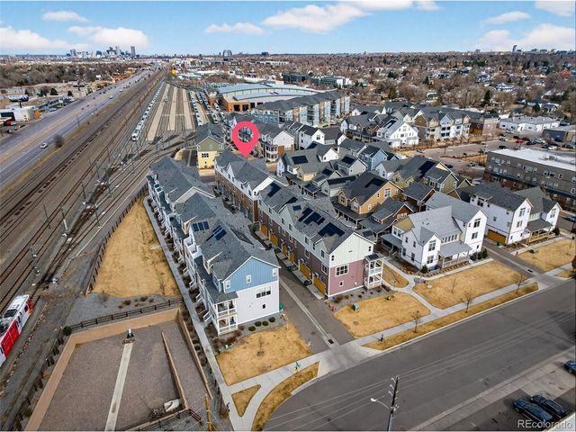 2855 S Fox Ct, Englewood, CO 80110