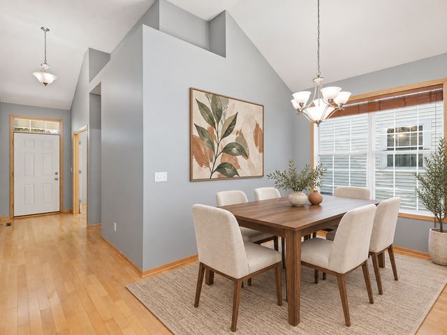 4871 Woodland Avenue, Shakopee, MN 55379