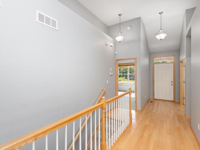 4871 Woodland Avenue, Shakopee, MN 55379