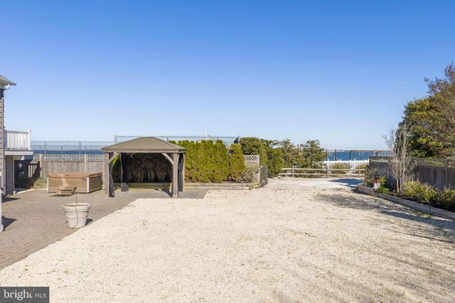 5000 W BAY TERRACE, Long Beach Township, NJ 08008