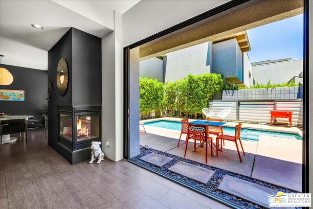 1512 E Baristo Road, Palm Springs, CA 92262