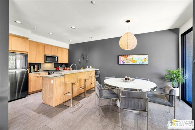 1512 E Baristo Road, Palm Springs, CA 92262