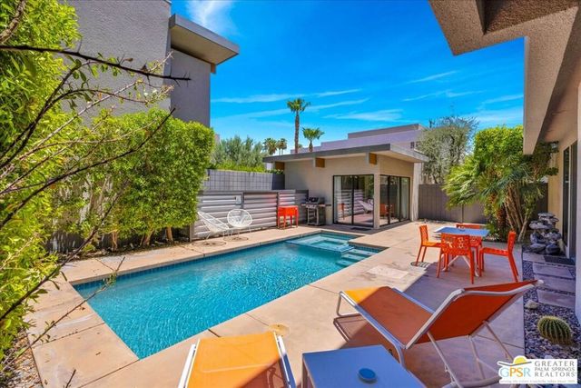 1512 E Baristo Road, Palm Springs, CA 92262