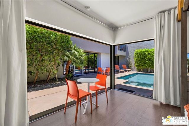 1512 E Baristo Road, Palm Springs, CA 92262